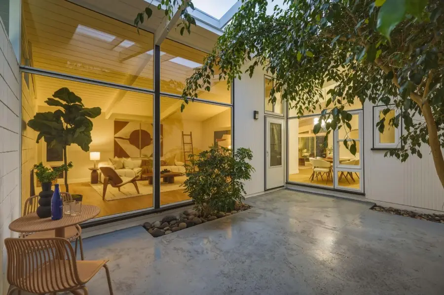 1075 Rembrandt Drive, Sunnyvale, CA 94087 - #2