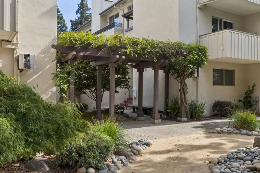 528 Everett Avenue  #F, Palo Alto, CA 94301 - #3