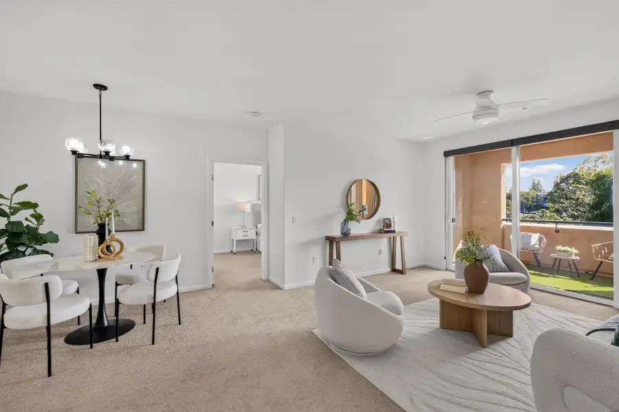 1390 Saddle Rack Street  #302, San Jose, CA 95126 - #2