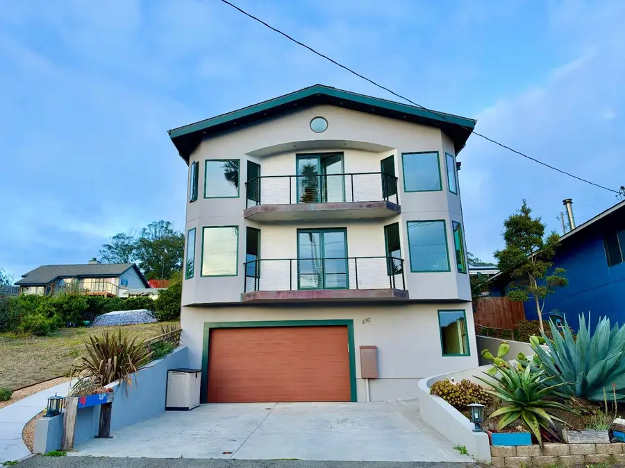 310 Valencia Avenue, El Granada, CA 94018 - #2