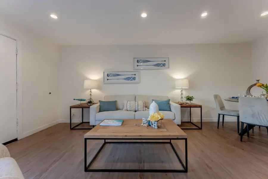 410 Auburn Way  #19, San Jose, CA 95129 - #2