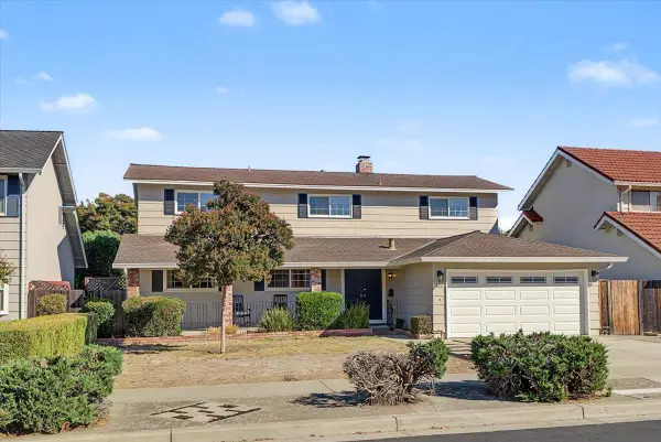 1695 Almond Blossom Lane, SAN JOSE, CA 95124