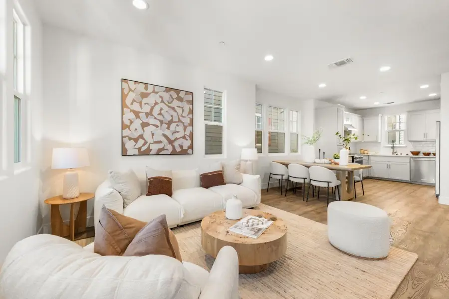 3818 Pyramid Way, Mountain View, CA 94043 - #2