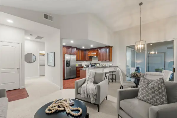 95 Hobson Street  #5B, SAN JOSE, CA 95110