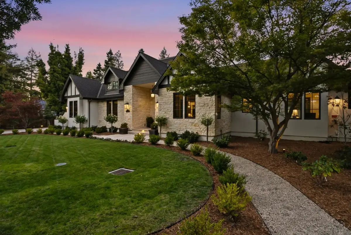 29 Nora Way, Atherton, CA 94027 - #1
