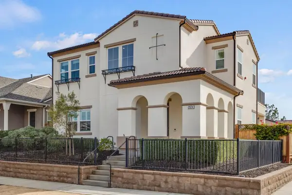 2974 Bluffs Drive, Marina, CA 93933