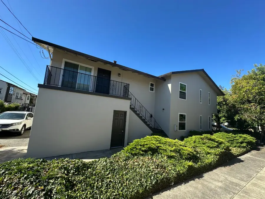 686 Reseda Drive, Sunnyvale, CA 94087 - #3