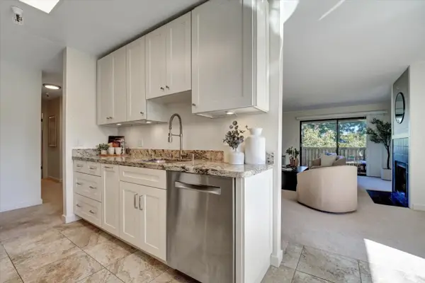 400 Ortega Avenue  #306B, MOUNTAIN VIEW, CA 94040