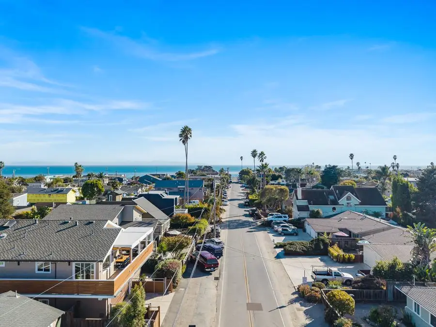 562 36th Avenue, Santa Cruz, CA 95062 - #3
