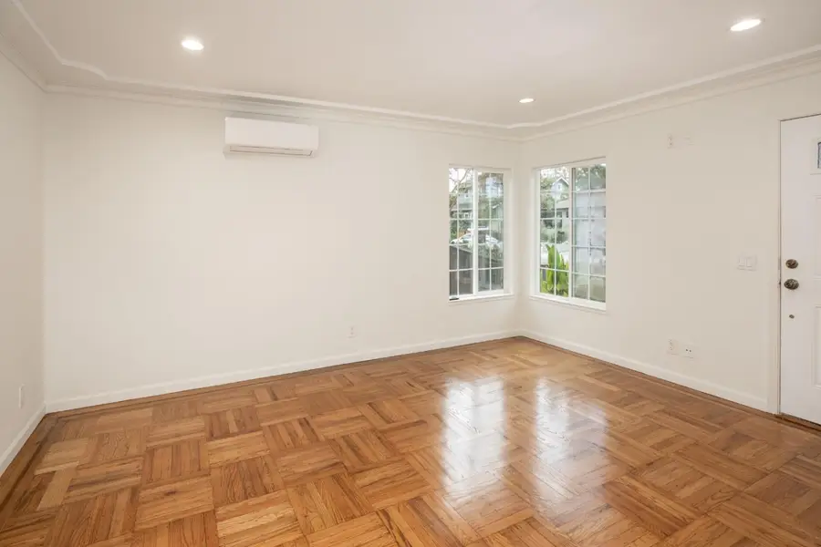 3525 Park Boulevard, Palo Alto, CA 94306 - #3
