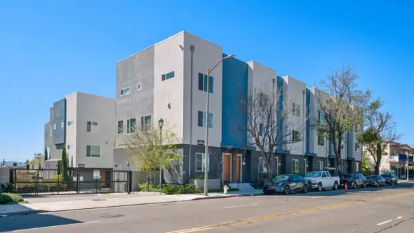 9873 Macarthur Boulevard  #F, OAKLAND, CA 94605