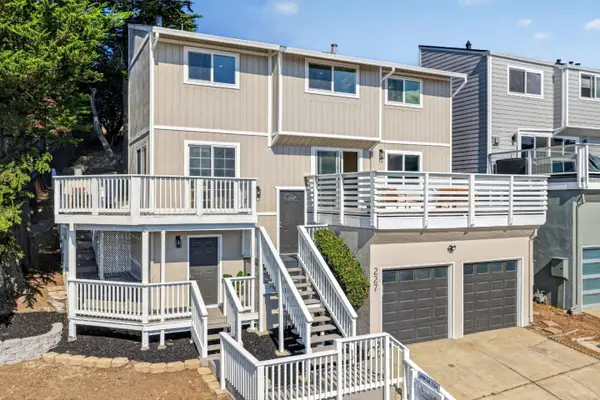 227 Beaumont Boulevard, PACIFICA, CA 94044