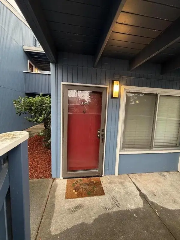 1126 Cherry  #127, SAN BRUNO, CA 94066