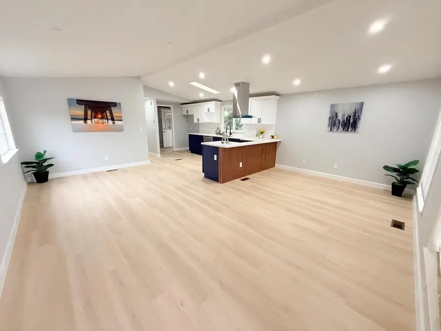 1350 Oakland Road, San Jose, CA 95112 - #2