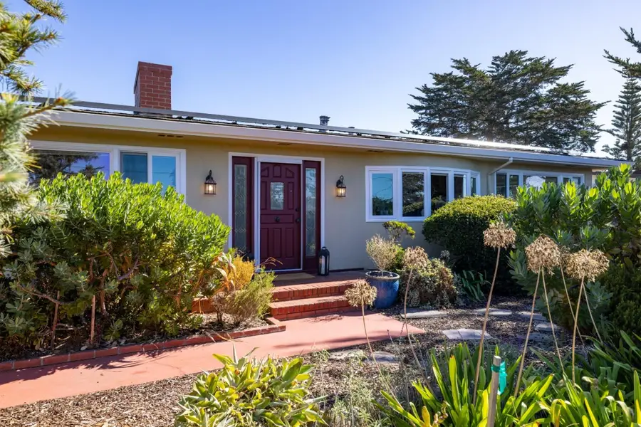 1976 Luzern Street, Seaside, CA 93955 - #2