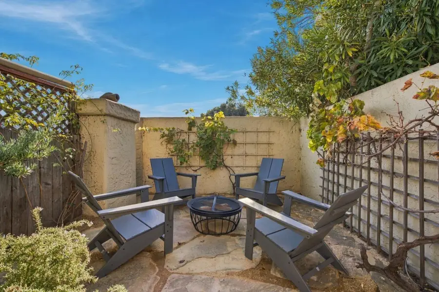 10 Portofino Circle, Redwood City, CA 94065 - #3