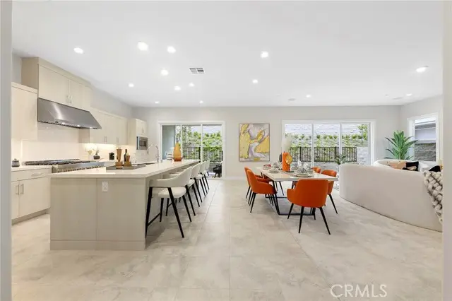 200 SIERRA MADRE, Lake Forest, CA 92630 - #2