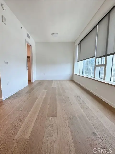 889 Francisco Street  #2505, Los Angeles, CA 90017 - #2