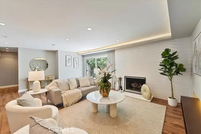 866 Sierra Madre Villa Avenue  #7, Pasadena, CA 91107 - Image #1