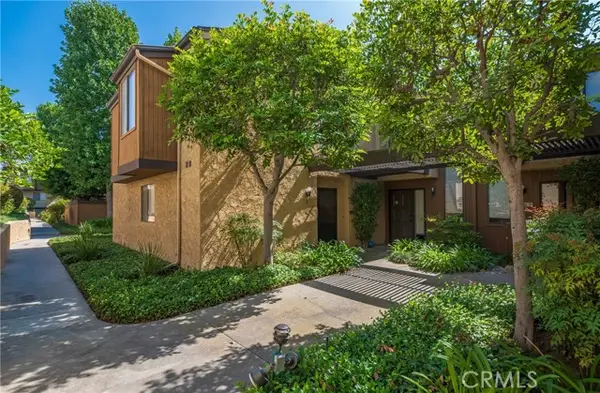 267 Linwood Avenue  #E, Monrovia, CA 91016