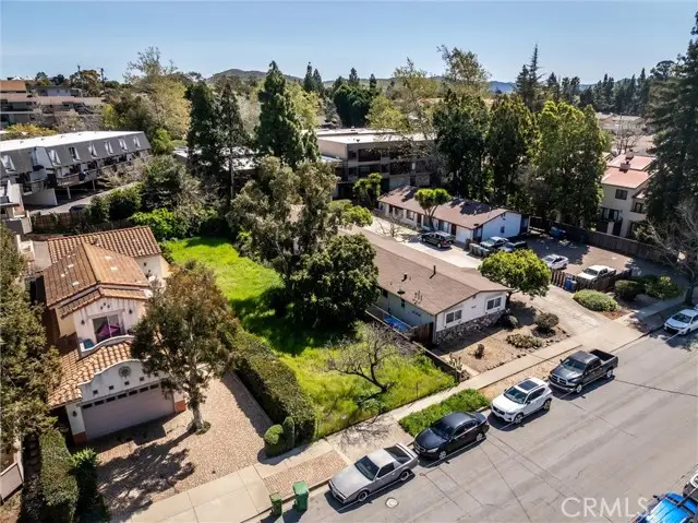 879 Walnut Street, San Luis Obispo, CA 93401 - #2