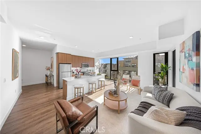 709 Walnut Street  #417, Pasadena, CA 91101 - Image #1