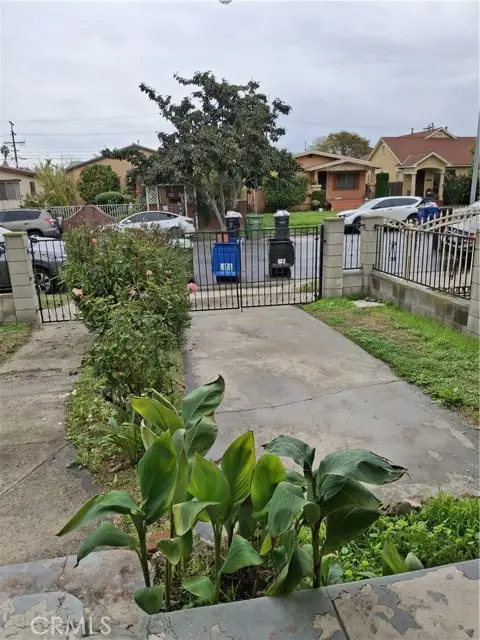 3705 4th Avenue, Los Angeles, CA 90018 - Image #2