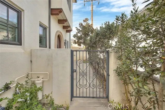 1058 Sunset Boulevard  #B, Arcadia, CA 91007 - #2