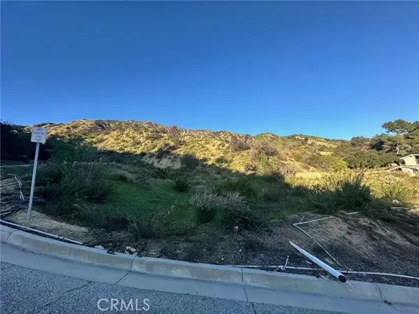 3 Nathaniel Terrace, Glendale, CA 91204