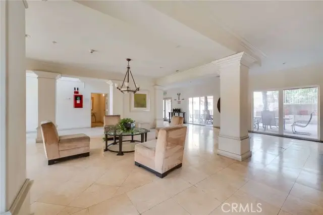 9610 Zelzah  #301, Northridge, CA 91325 - Image #3