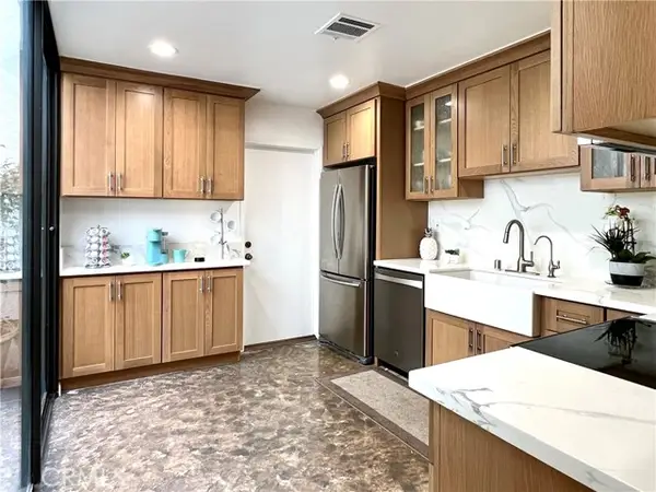 946 Fairview Avenue  #8, Arcadia, CA 91007