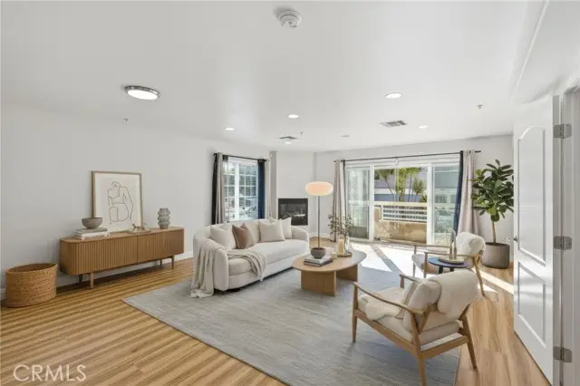 1133 Hoover  #416, Los Angeles, CA 90006 - #1