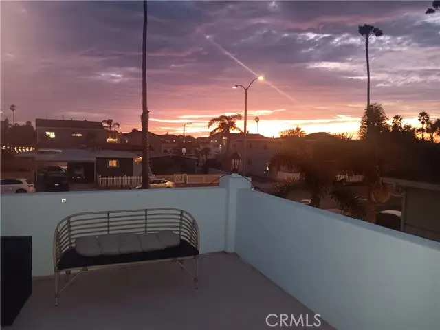 2257 Pierpont, San Buenaventura Ventura, CA 93001 - #3