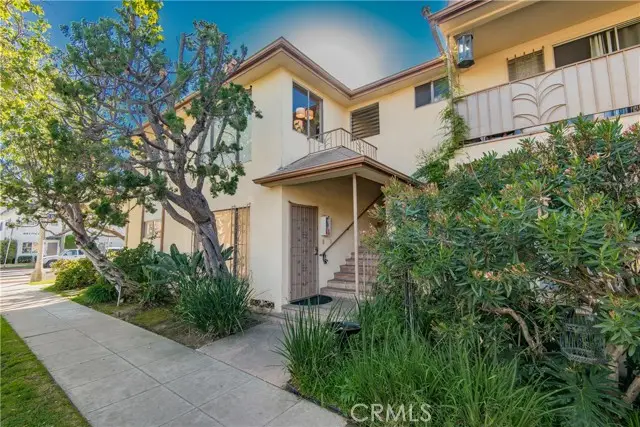 1633 1st Street  #1, Long Beach, CA 90802 - #1