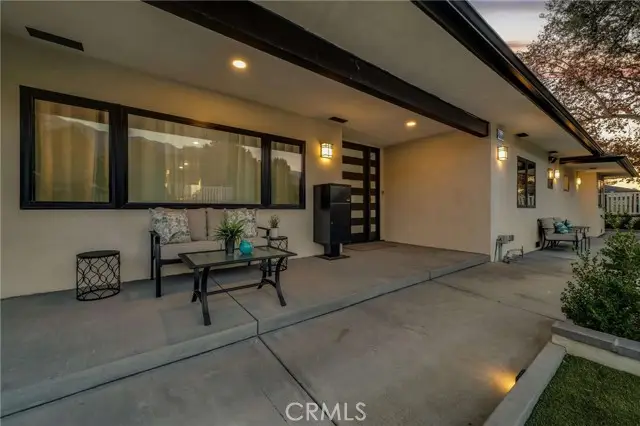 3890 Shadow Grove Road, Pasadena, CA 91107 - #2