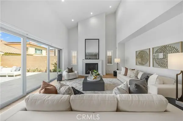 237 Pinnacle, Irvine, CA 92602