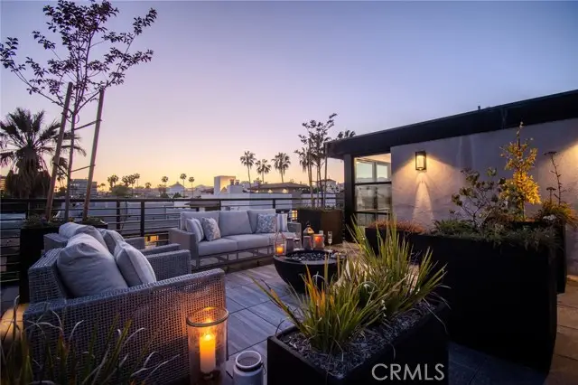 150 Oak Knoll  #202, Pasadena, CA 91101 - #1