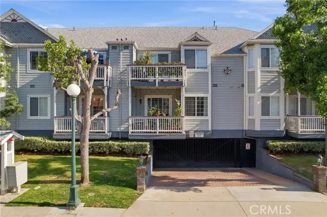 132 Lemon  #A, Monrovia, CA 91016 - #1