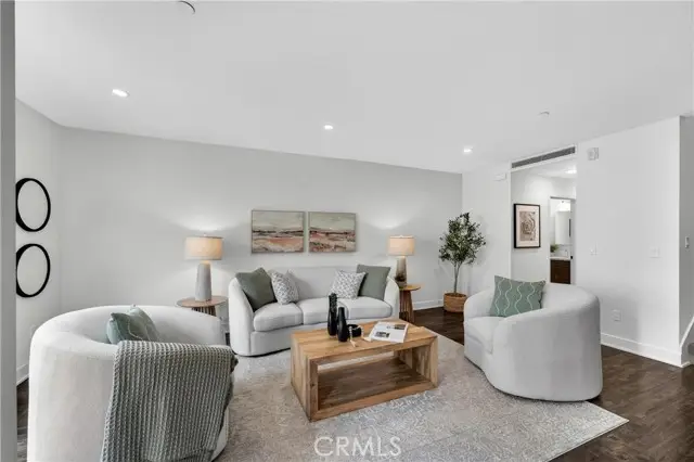 2428 Del Mar Boulevard  #206, Pasadena, CA 91107 - #3