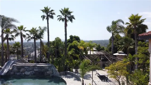 1445 Edgecliff, Pasadena, CA 91107 - #1
