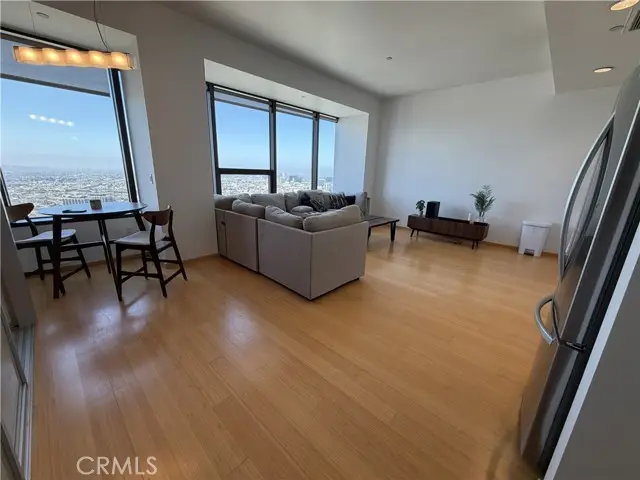 1100 Wilshire  #2901, Los Angeles, CA 90017 - #2