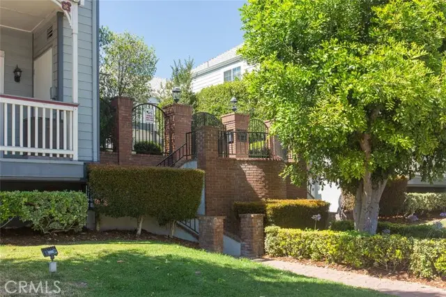 182 Lemon  #B, Monrovia, CA 91016 - #2