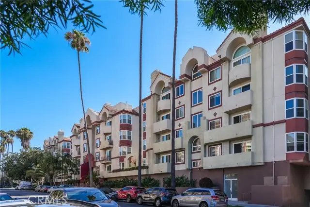 620 Gramercy Place  #211, Los Angeles, CA 90005 - #2