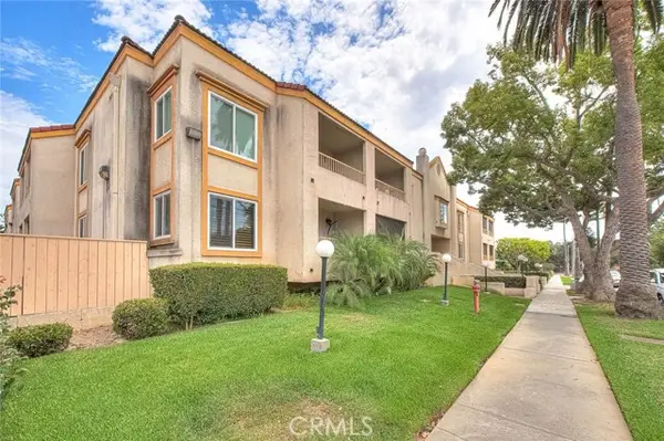 430 Holliston  #210, Pasadena, CA 91106