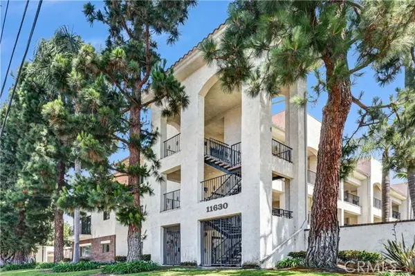 11630 Warner  #504, Fountain Valley, CA 92708