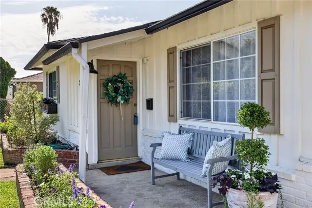 2482 New York Dr, Altadena, CA 91001 - #2