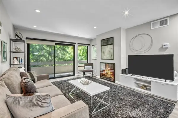 950 Kings Road  #103, West Hollywood, CA 90069