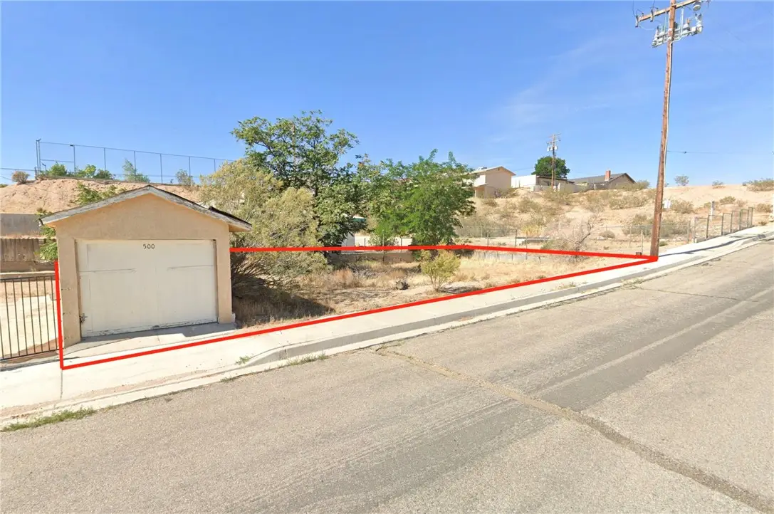 500 Pioneer St, Barstow, CA 92311 - #1