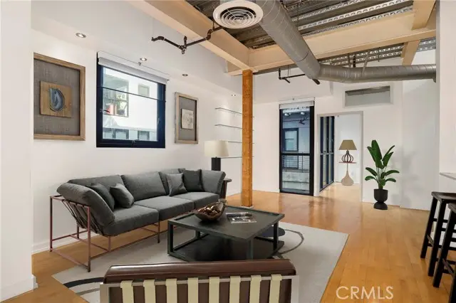 330 11th Street  #A503, Los Angeles, CA 90015 - Image #3