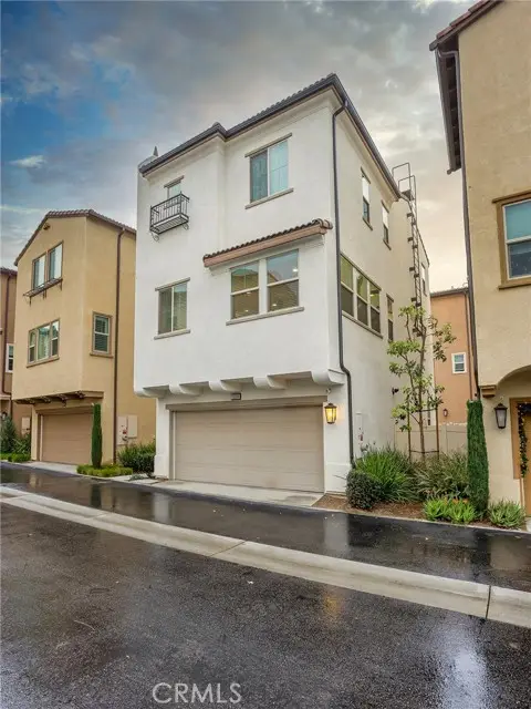 11238 Mission Heights Drive, Mission Hills, CA 91345 - Image #2